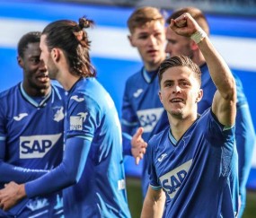 德甲保级生死狙击！海登海姆主场铁桶阵锁喉，法兰克福残阵客场遇险