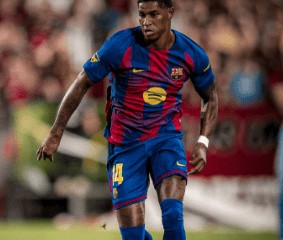 14场6球7助！巴萨捡到宝，28岁正值巅峰，自愿降薪儿萨梦